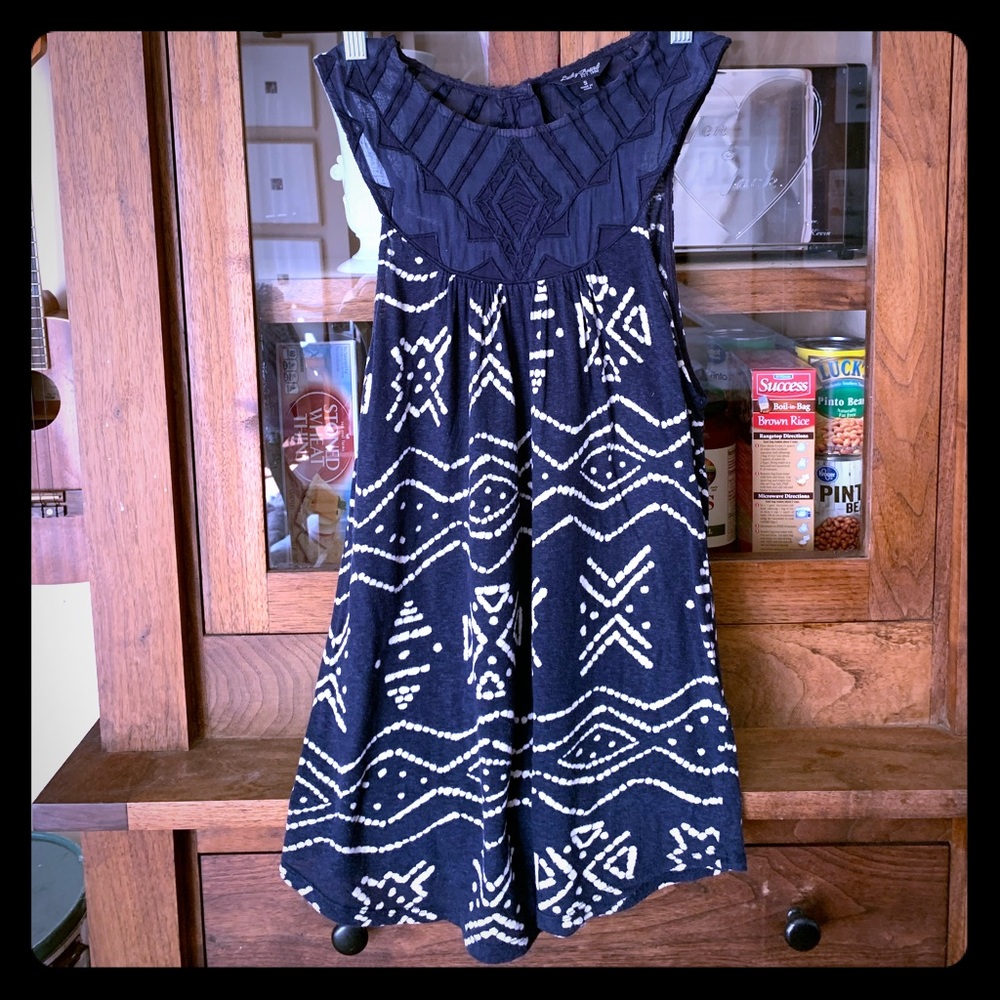 Lucky Brand sleeveless blouse size small